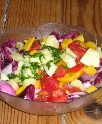 Salade de carmine à la mangue