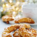 Croissants aux amandes ©SMarina shutterstock
