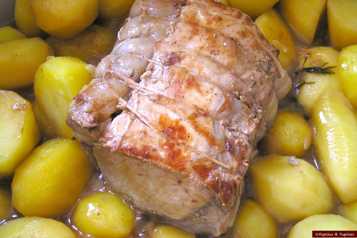 Rôti de porc en cocotte à l’estragon, échalotes et pommes de terre