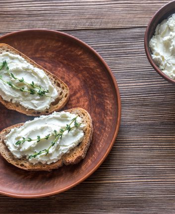 Tartines de Philadelphia ©Alexander Prokopenko shutterstock