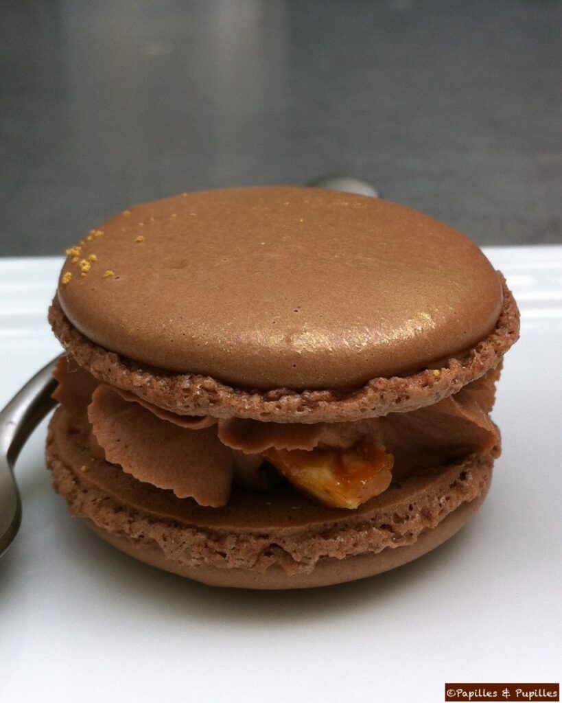 Macarons Chocolat Nougatine Une Recette De Cyril Lignac