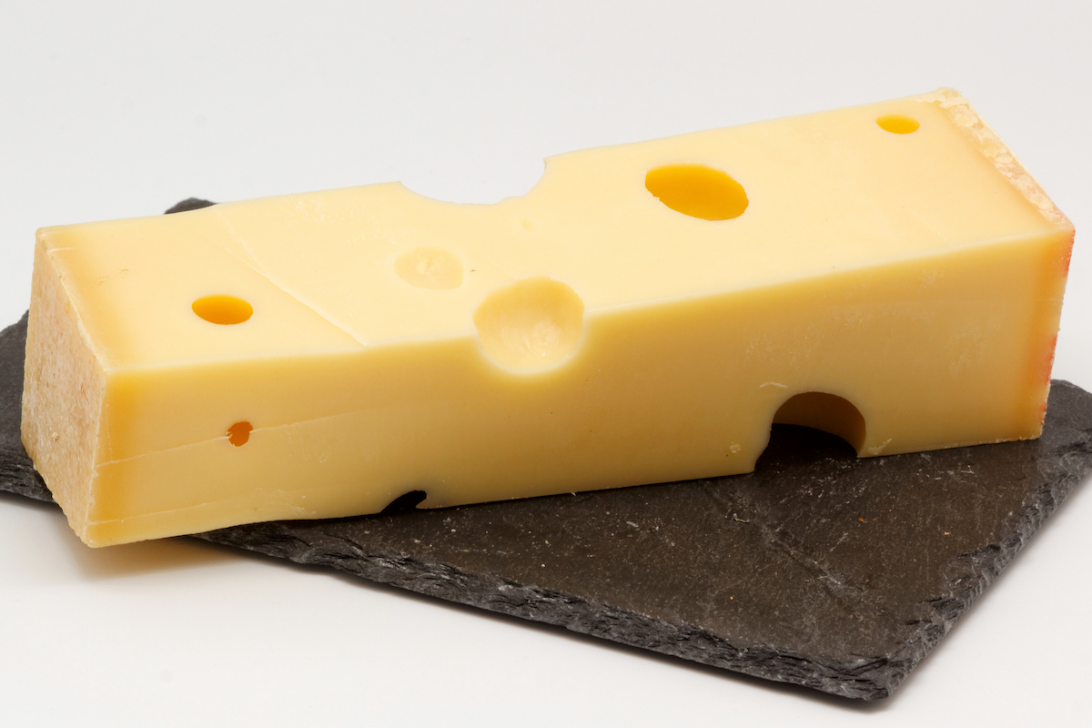 Emmental ©Coyau : Wikimedia Commons : CC BY-SA 3.0