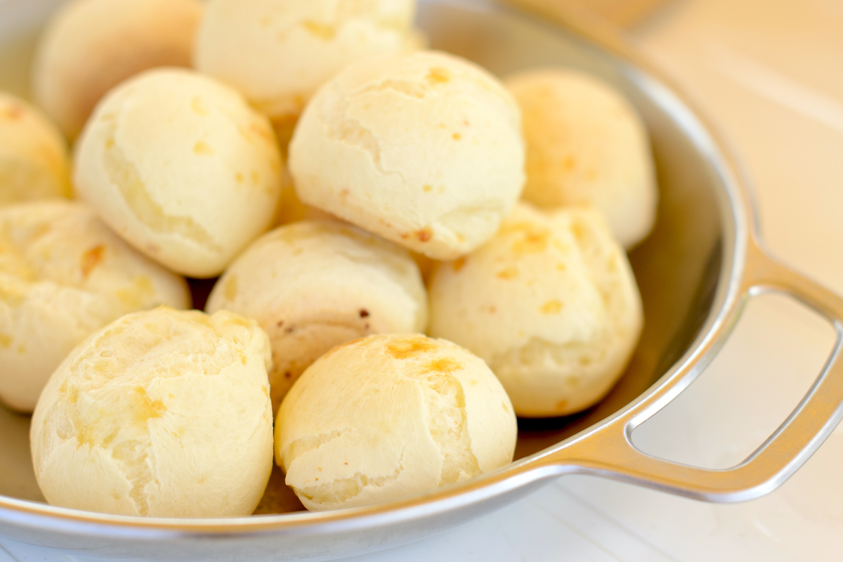 Pão de queijo ©Paul_Brighton-Shutterstock 