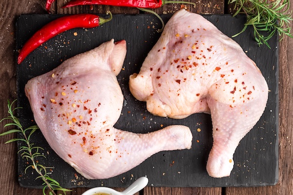 Hauts de cuisse de poulet ©shutterstock