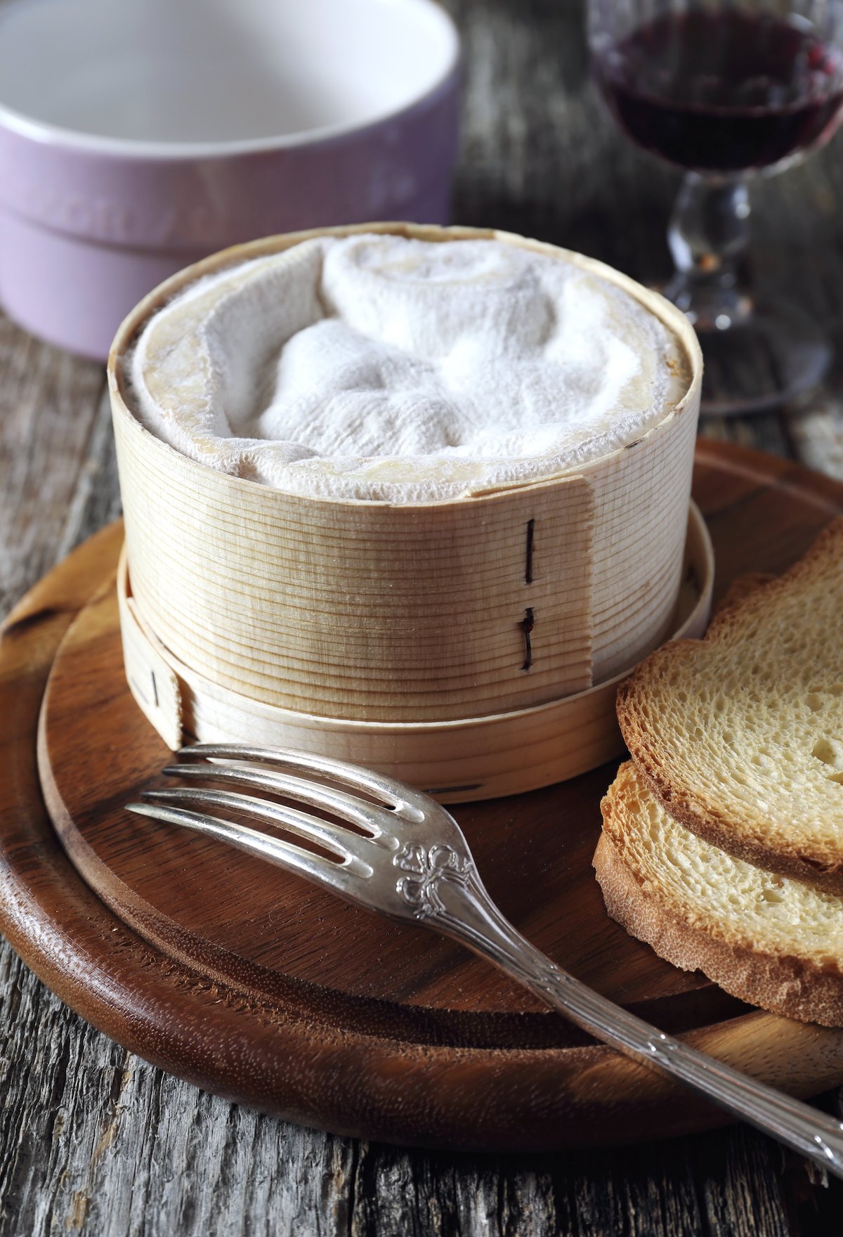 Vacherin Mont d'Or ©photosimysia shutterstock