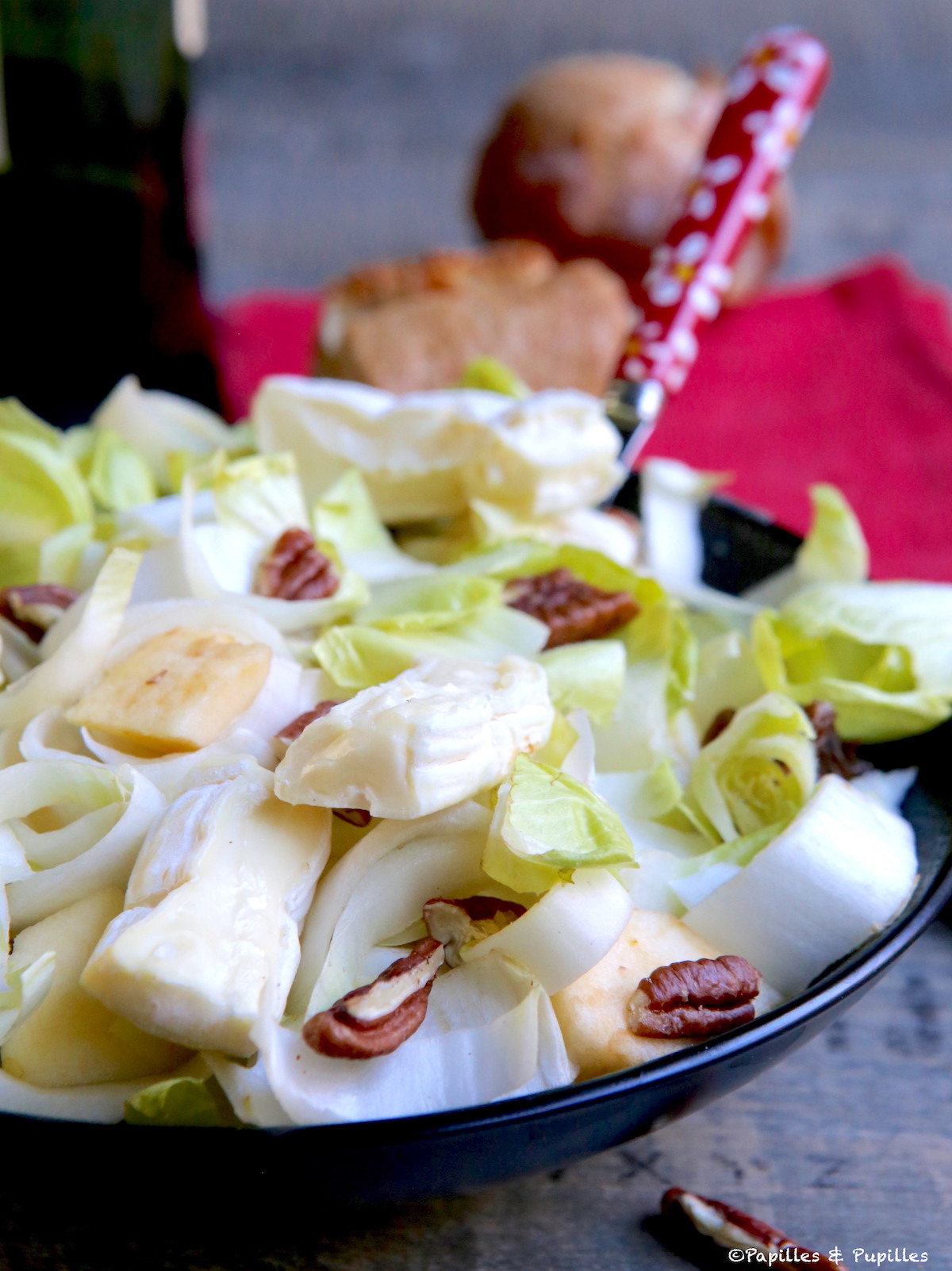 Recette salade d'endives aux noix - Marie Claire