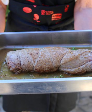 Noix de veau en rôti après coloration