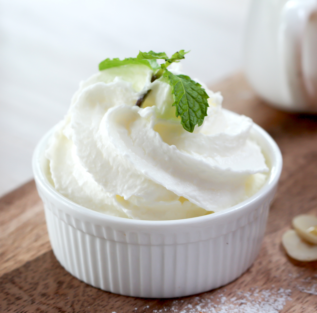 Crème à fouetter blanche avec 35% de matière grasse