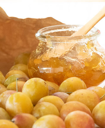 Confiture mirabelles ©SMMick shutterstock