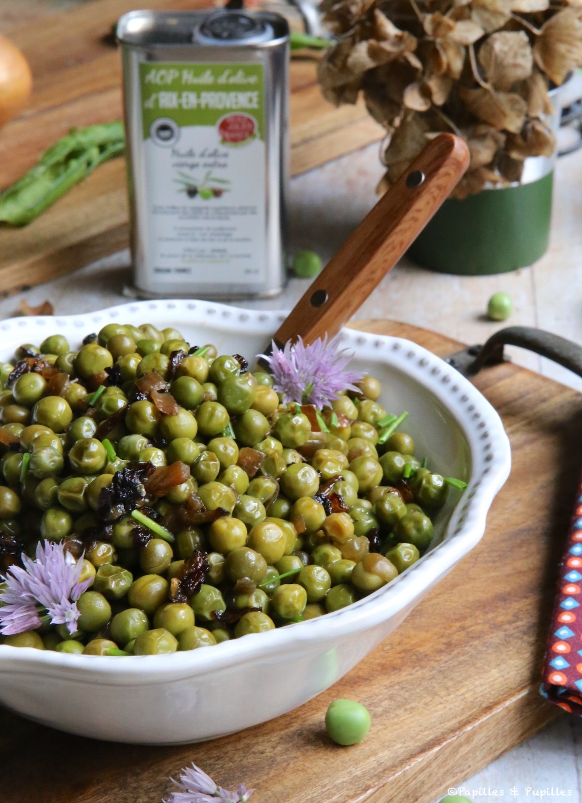 Petits pois oignons croustillants ciboulette ©Anne Lataillade