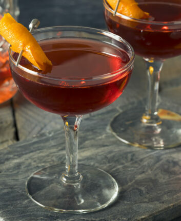 Boulevardier © Brent Hofacker shutterstock