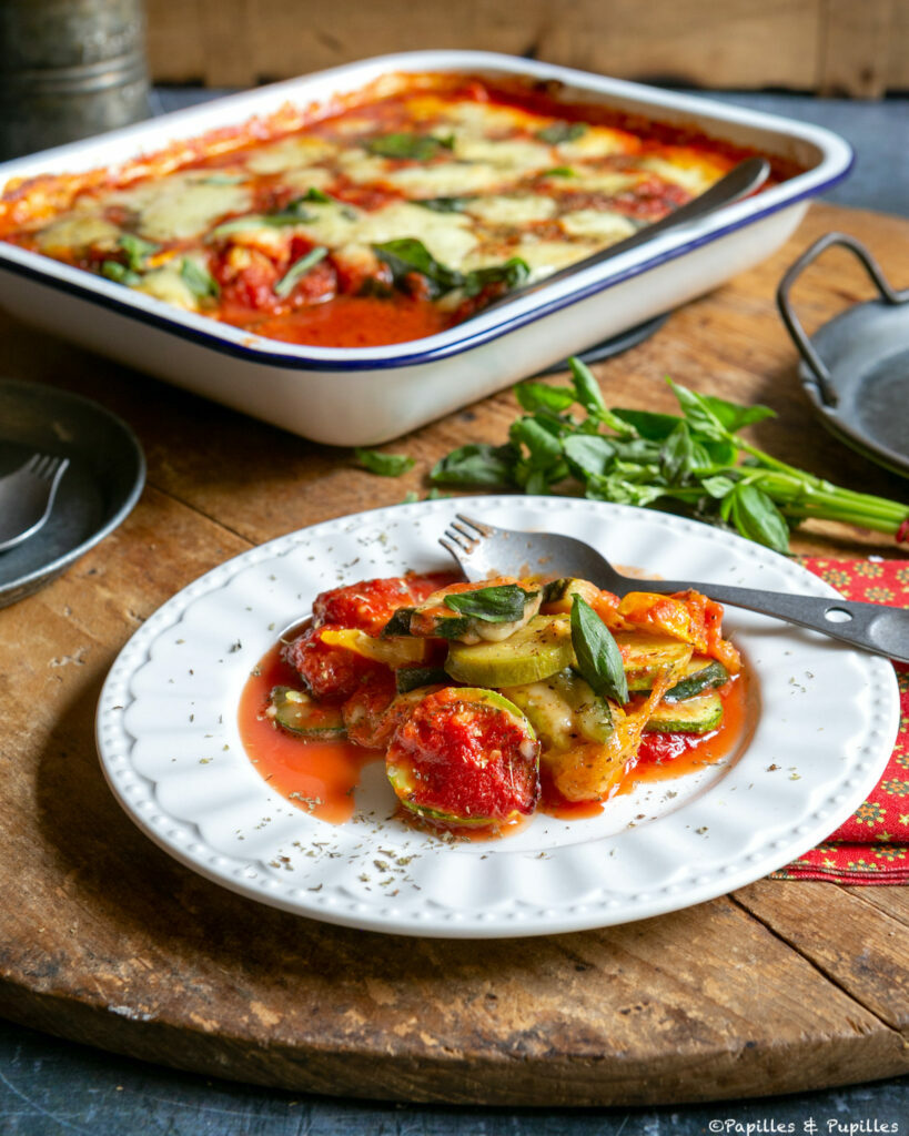 Gratin de courgettes à la tomate, Parmesan et mozzarella