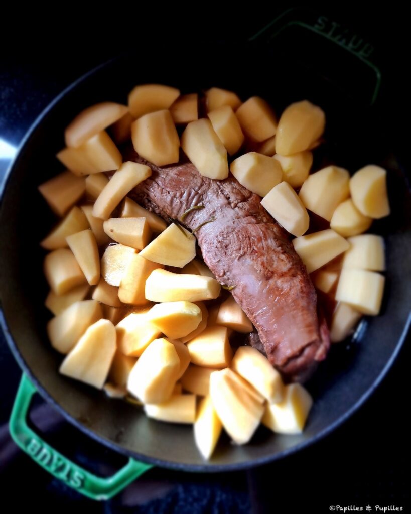 Ajoutez les pommes de terre