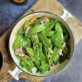 Pois gourmands, lardons et sirop d'érable