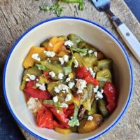 Salade de poivrons, feta et basilic