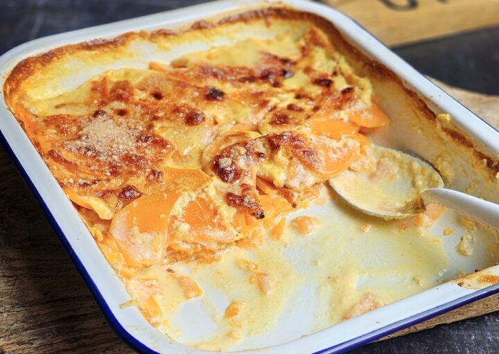 Gratin de patates douces ail et gingembre entamé